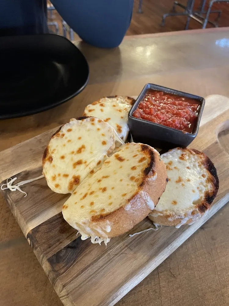 Garlic Cheese Bread